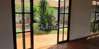 CASA COMERCIAL - ALUGANDO   - Foto 14 de 16