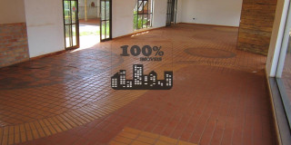 CASA COMERCIAL - ALUGANDO   - Foto 3 de 16