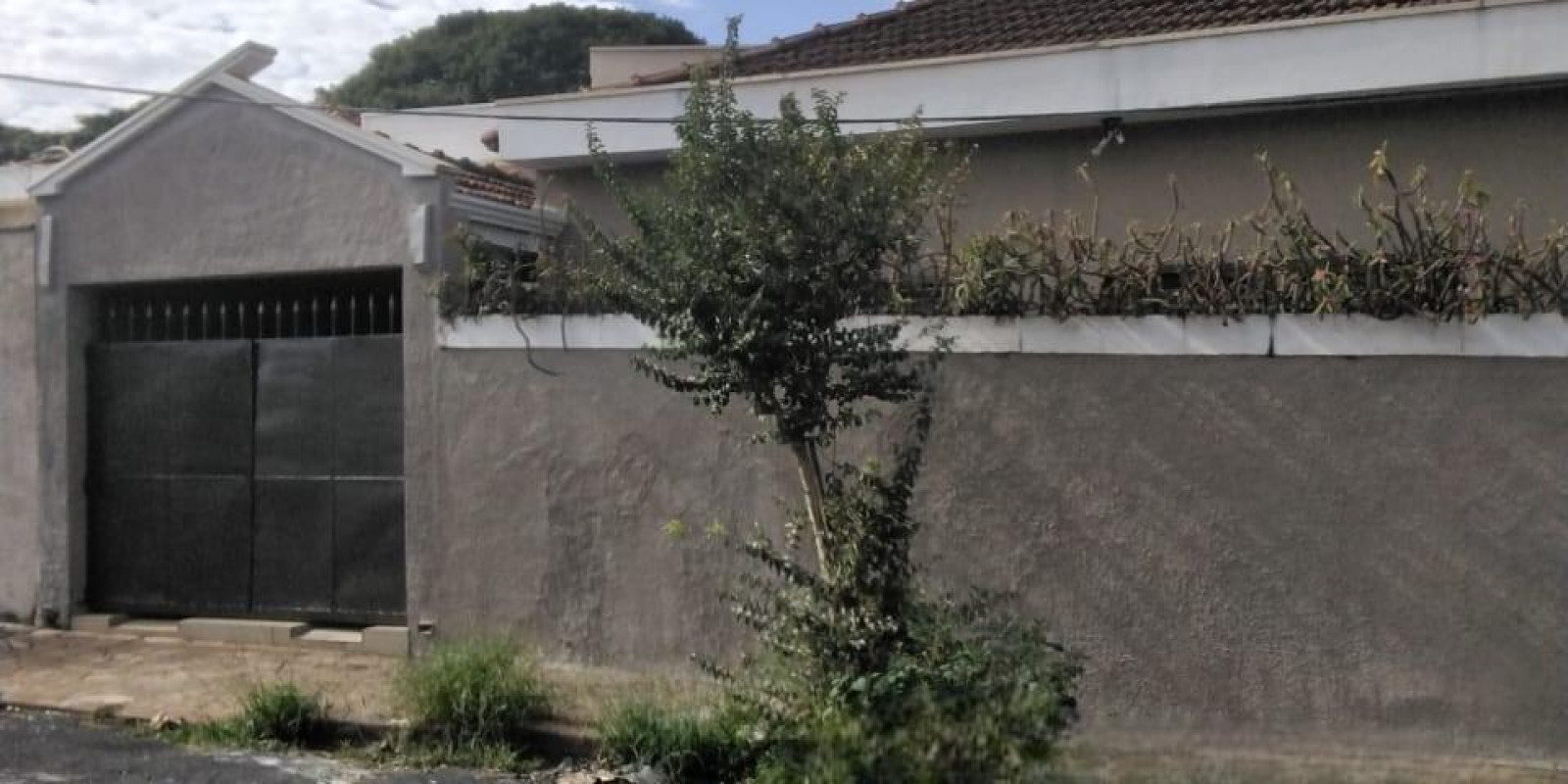 CASA A VENDA  REFORMADA - JD PAULISTA 