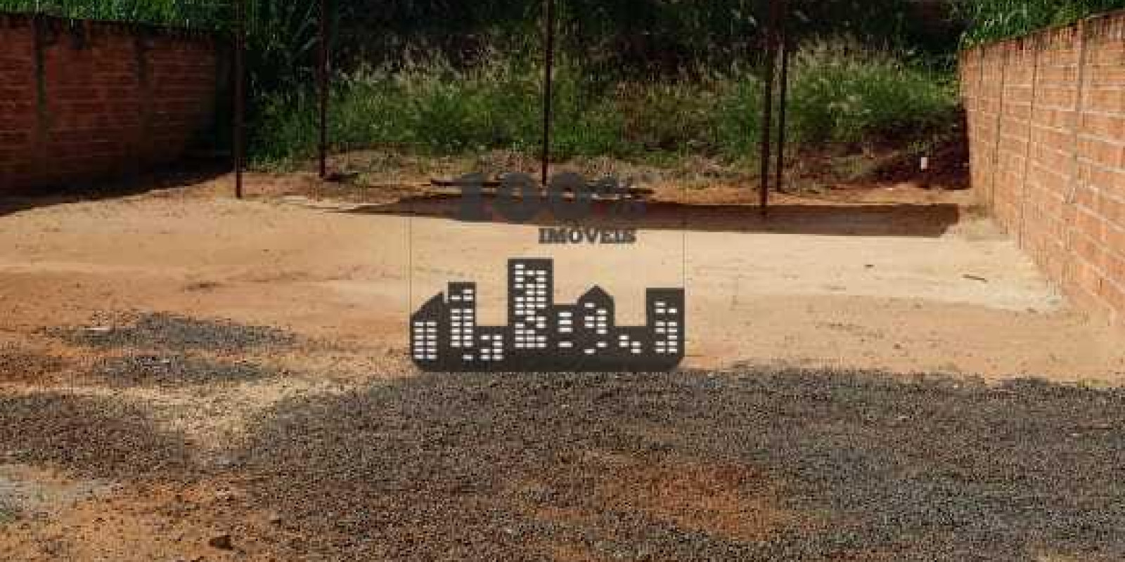 TERRENO COMERCIAL COM ESCRITORIO - ALUGANDO JD PALMA TRAVASSOS - Foto 3 de 6