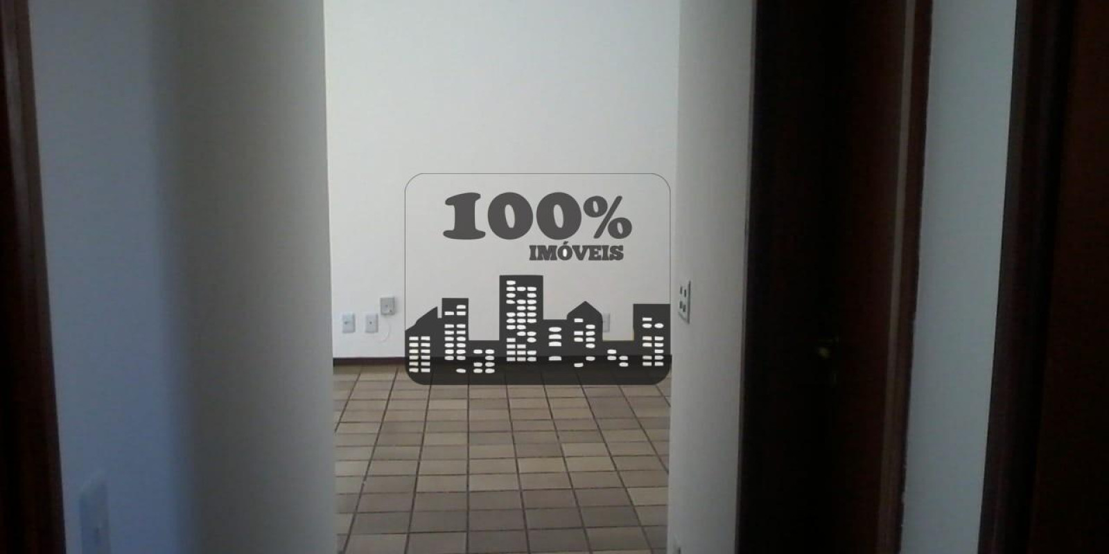 APARTAMENTO ALUGANDO - CENTRO - Foto 2 de 25