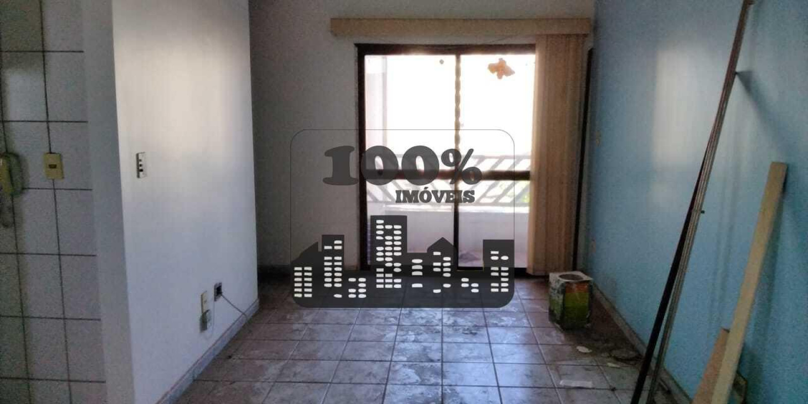 APARTAMENTO ALUGANDO  - CENTRO  - Foto 2 de 11