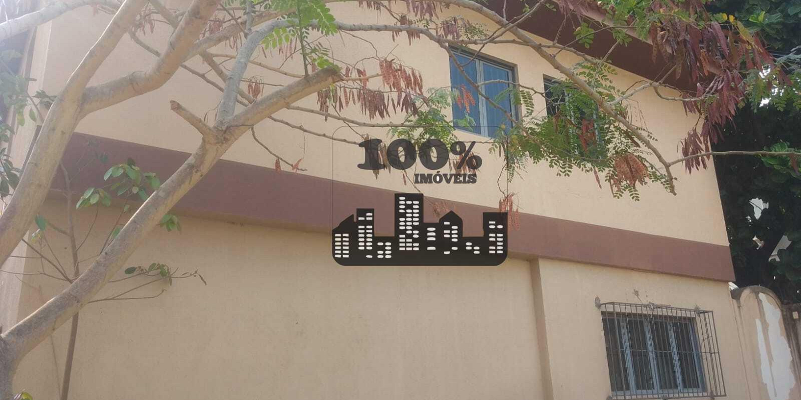 SOBRADO  ALUGANDO  NO CENTRO 