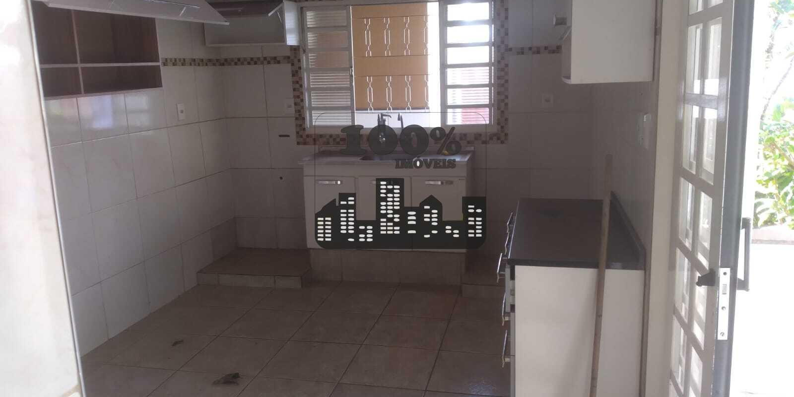 CASA VENDENDO  - JARDIM IRAJA  - Foto 16 de 22