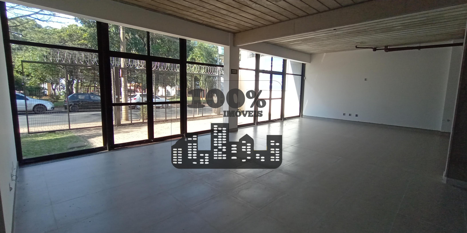 SALAO COMERCIAL ALUGANDO  - vila tiberio pertinho do centro